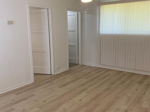 5th image of 4913 36th St