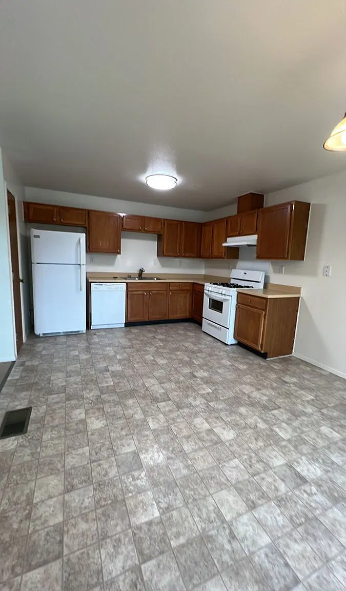 2 bed, 1.5 bath, 1066 sqft, $1,514 — Photo 4