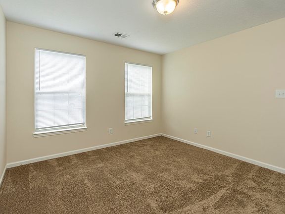 5th image of 2029 Polk Ln