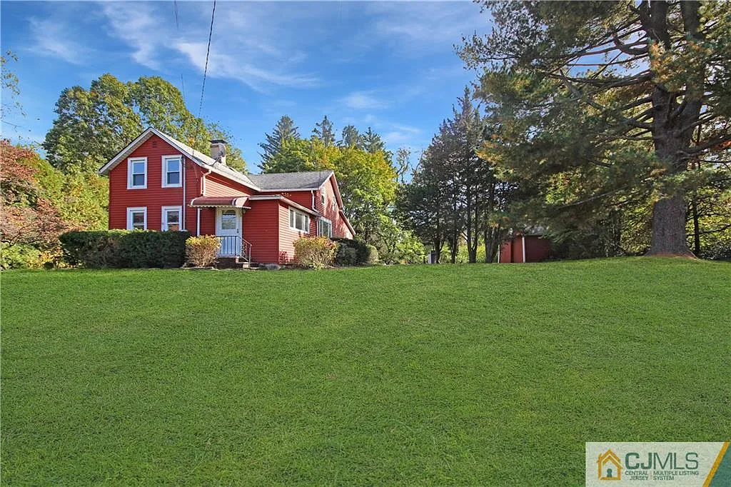 228 Dunhams Corner Rd photo 1