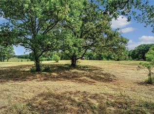 455 Oak Ridge Rd, Denison, TX 75021