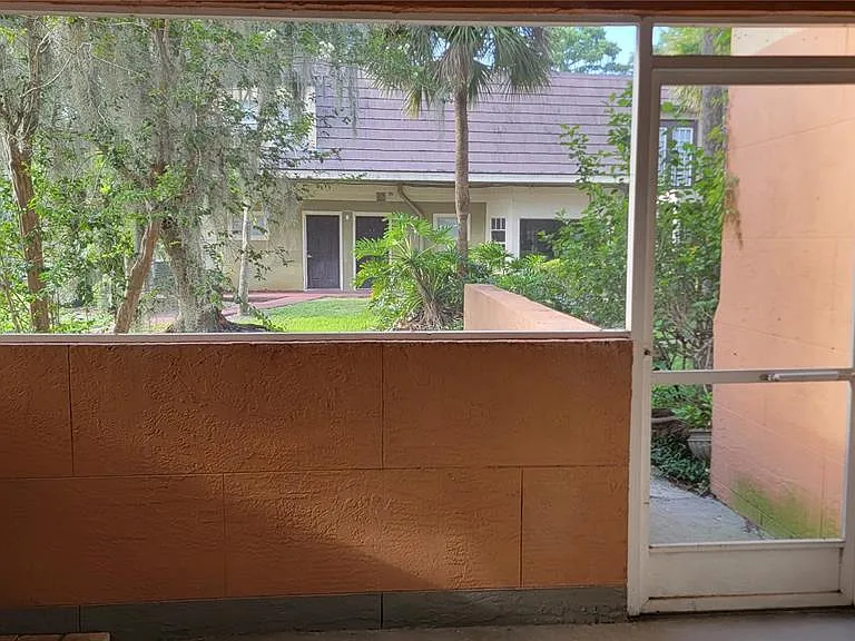 4023 Versailles Dr #4023F — Photo 17