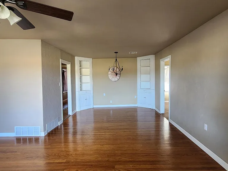 2514 NW 46th St — Photo 12