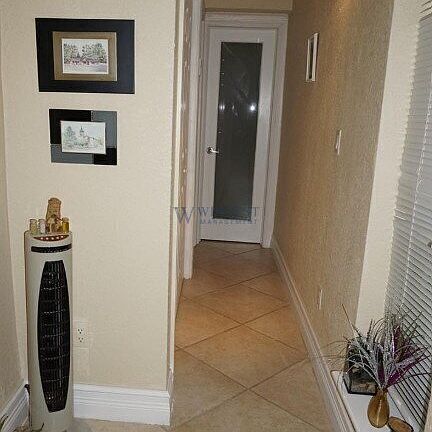 2nd image of 150 SW 10th St APT 3