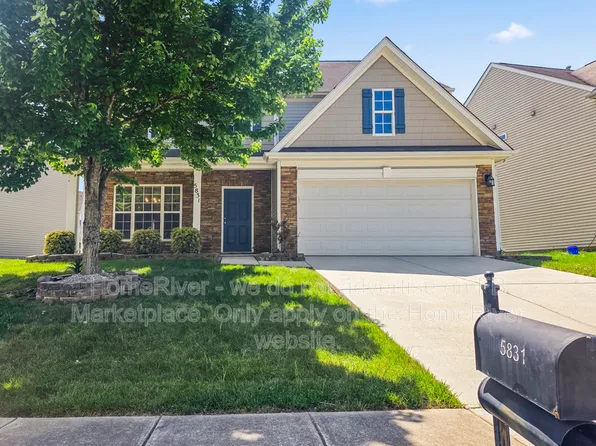 5831 Ringneck Rd, Charlotte, NC 28216