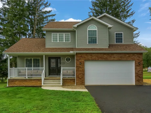 468 McCombs Cir, New Castle, PA 16101