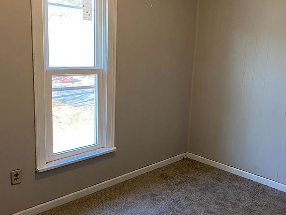 5th image of 710 9th St NW #2