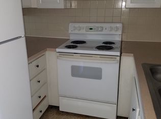 5860 22nd Ave N APT 12, Saint Petersburg, FL 33710