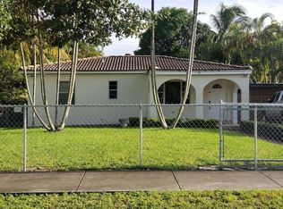 814 E 33rd St, Hialeah, FL 33013