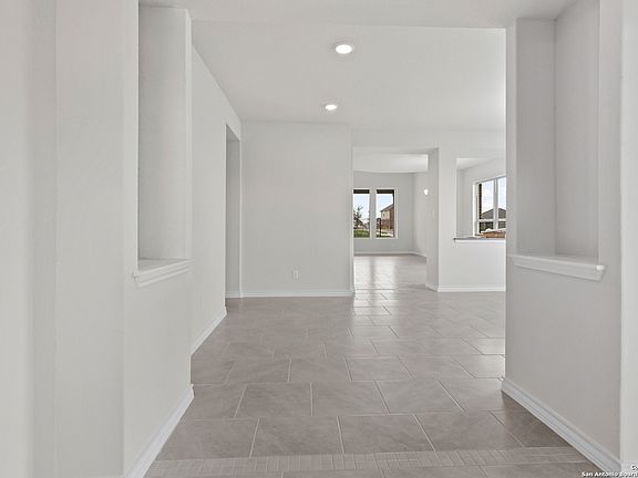 2nd image of 1641 Cullanne Park