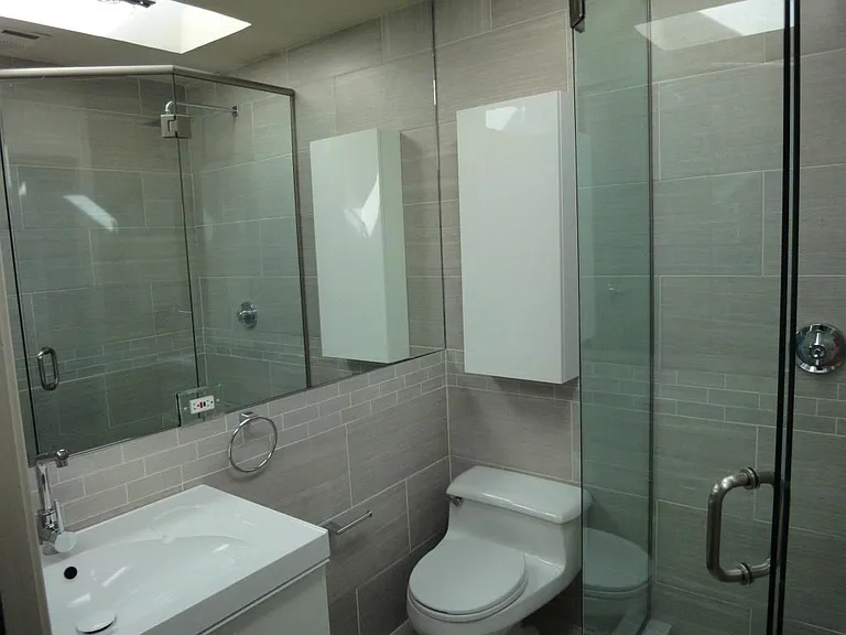 6831 La Vista Dr — Photo 8