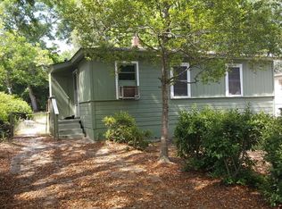 6636 Cedar St, Milton, FL 32570