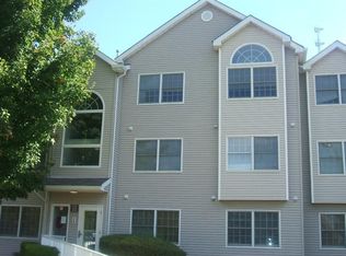 1032 Edpas Rd, New Brunswick, NJ 08901