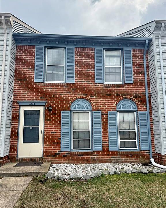 1st image of 4843 Woods Edge Rd