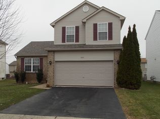 497 Dover Pond Dr, Blacklick, OH