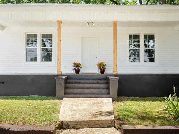 1003 Sterling Blvd, Sheffield, AL 35660