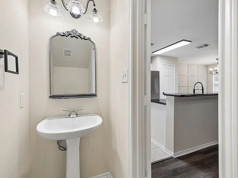 7 Wineberry Pl — Photo 25