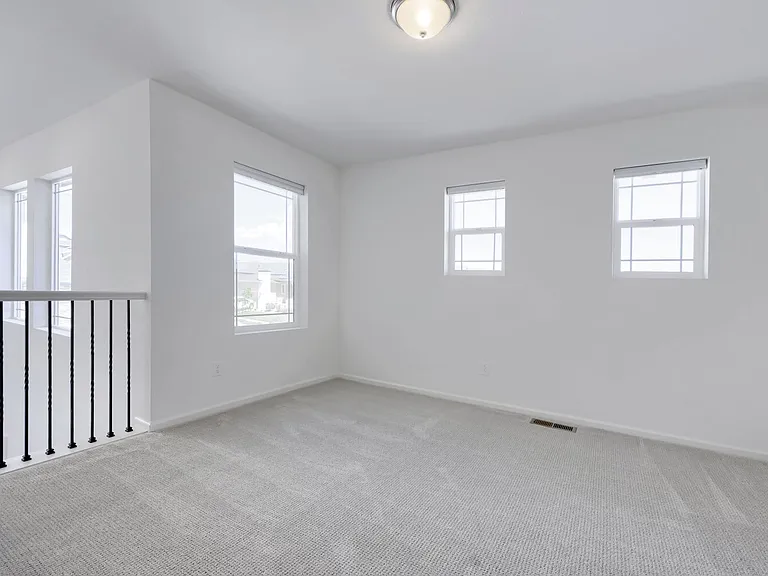 17214 W 94th Ave — Photo 14