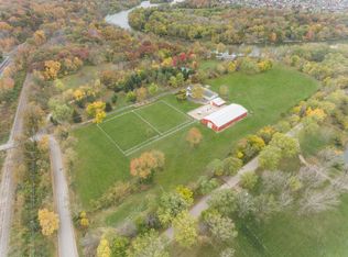 8051 Van Emmon Rd, Yorkville, IL 60560