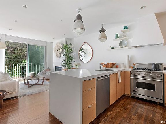 5th image of 28 Parker Ave APT 103