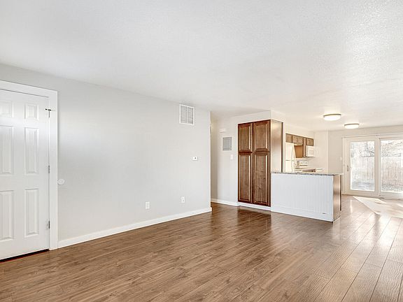 5th image of 6744 W 58th Pl #6744