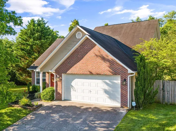 8115 Cold Stream Ln, Knoxville, TN 37920