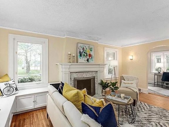 5th image of 1248 Edgewood Ave #1