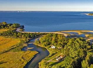 329 Centre Island Rd, Oyster Bay, NY 11771