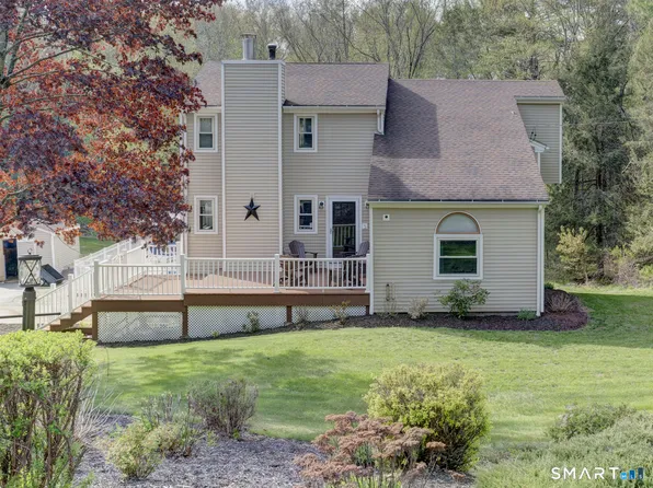97 Lair Road, New Hartford, CT 06057
