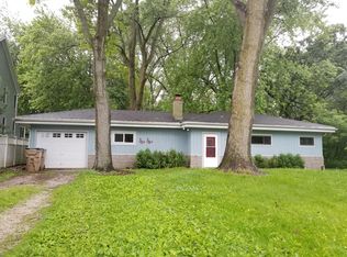 9102 3rd Ave, Pleasant Prairie, WI 53158