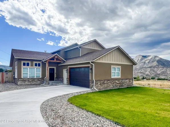 226 Eagle Ridge Dr, Parachute, CO 81635