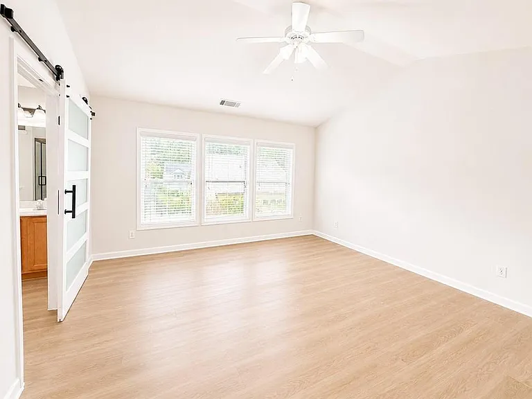 2252 Jasmine Glen Dr — Photo 15
