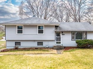 4601 NE 42nd St, Kansas City, MO 64117
