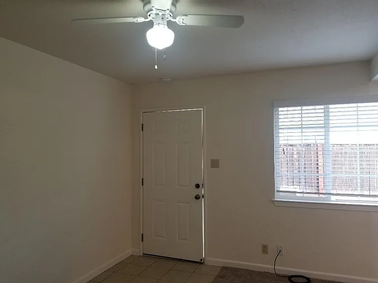 306 Perrymont Ave — Photo 5