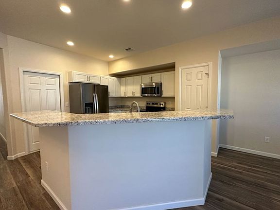 4th image of 2468 Flat Top Ln #2