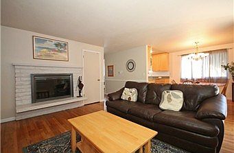 4th image of 18830 5th Ave S