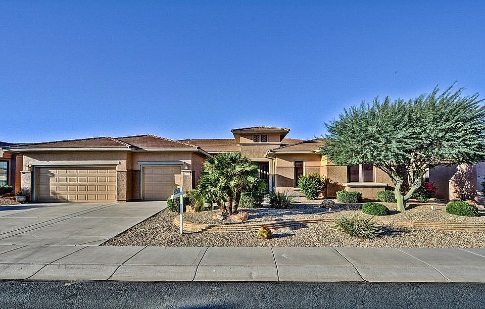 1st image of 17038 W Villagio Dr
