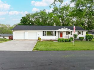 210 E Branson St, La Fontaine, IN 46940