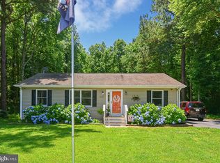 958 S Independence Dr, Montross, VA 22520