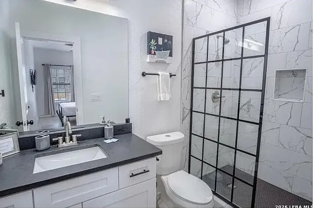 1022 Delaware St #3 — Photo 9