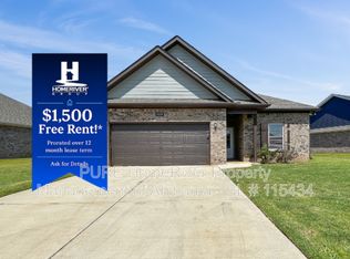 221 John Harold Dr, Meridianville, AL 35759