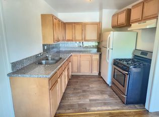 14229 1/2 Moorpark St, Sherman Oaks, CA 91423