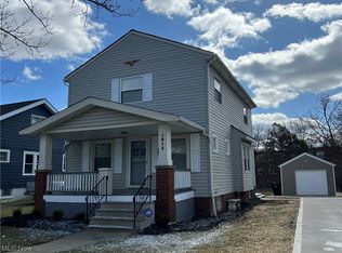 1813 Cook Ave, Cleveland, OH 44109