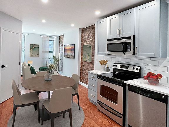 2nd image of 573 Vanderbilt Ave #D4