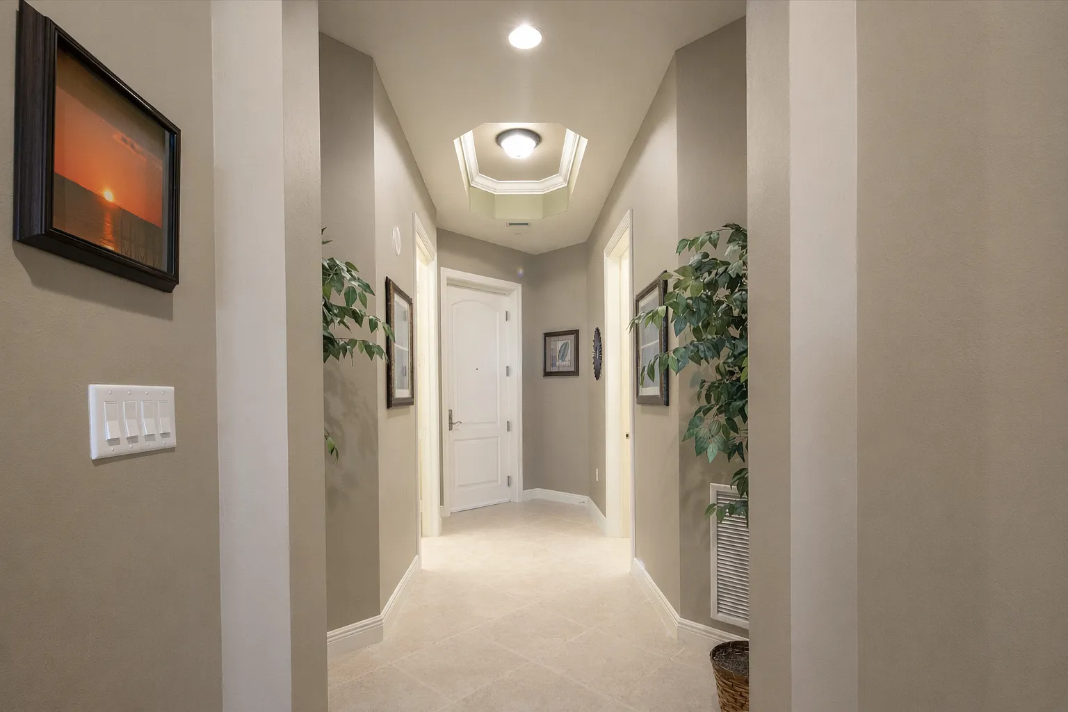 4 bed, 1698 sqft, $12,000 — Photo 4