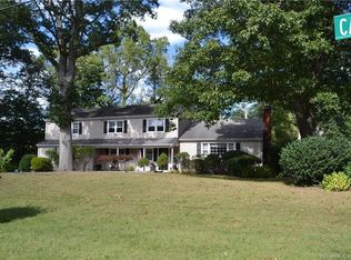 18 Canterbury Rd, Norwalk, CT 06851