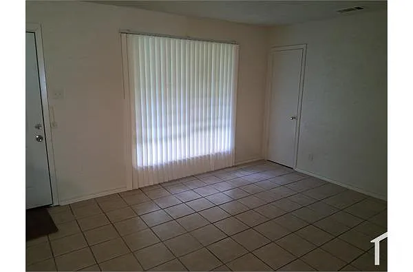 Building Photo - 6808 Carioca Dr