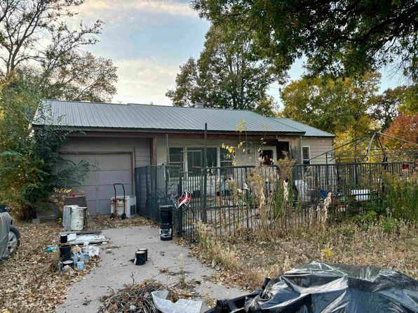212 N Plum St, Plainview, NE 68769
