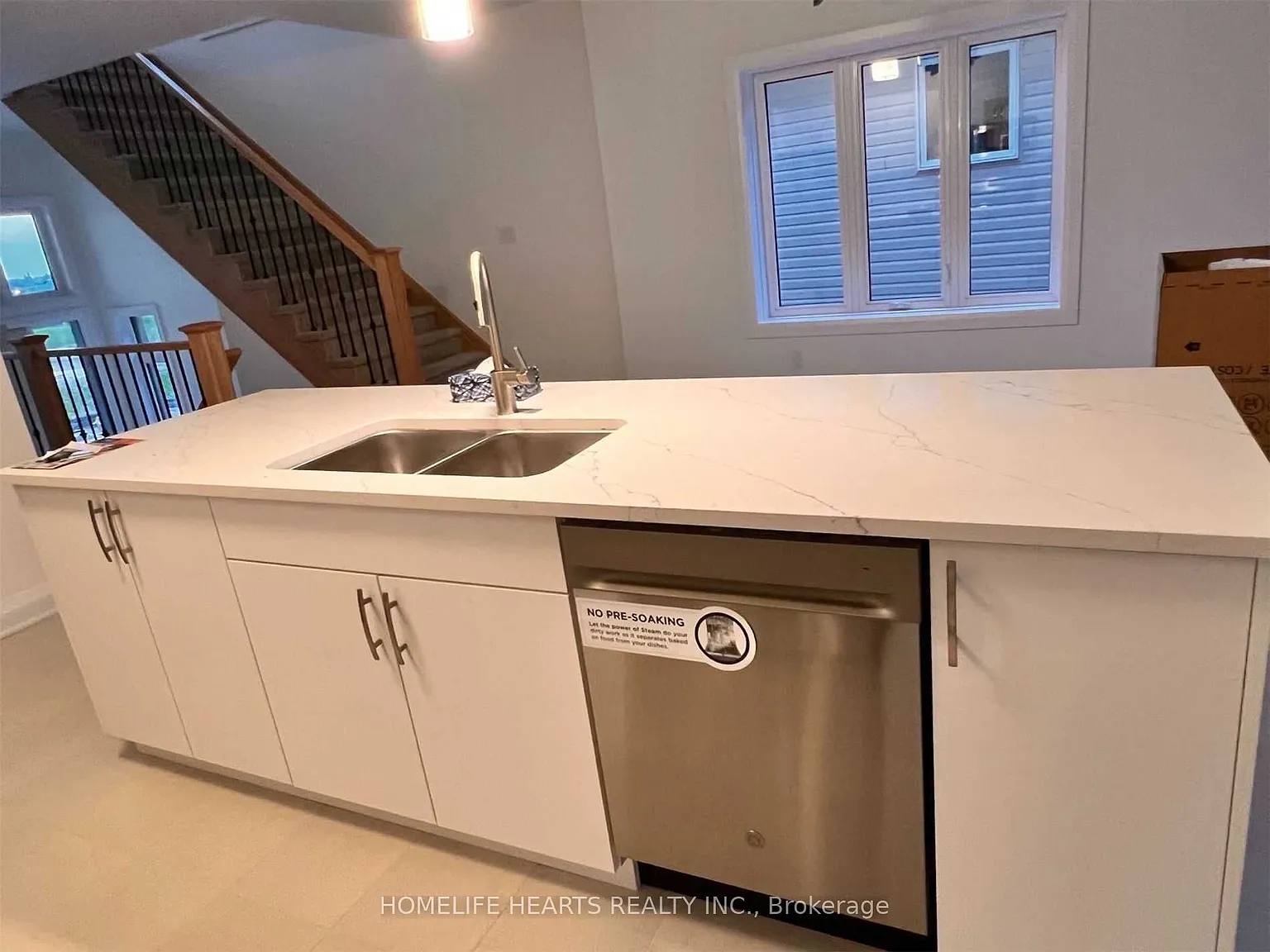 4 bed, $3,450 — Photo 4