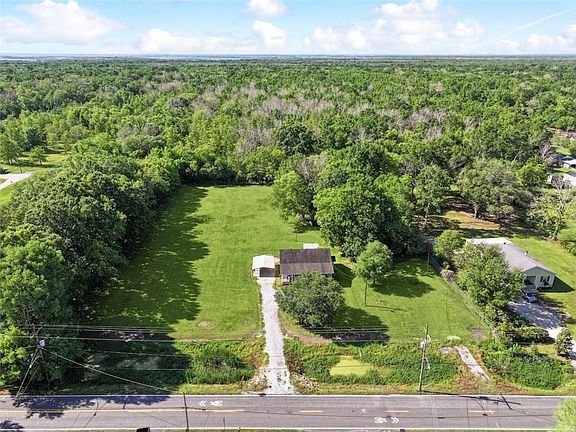 3rd image of 1558 Bayou Rd